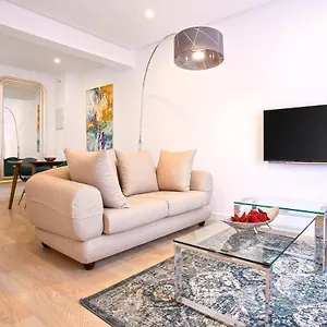 Genteel Santa Marta Appartement