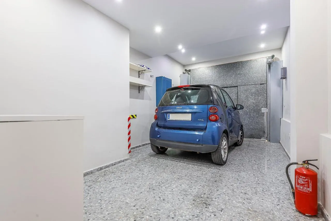 Minimalismo De Vanguardia Con Altas Calidades 1 Br Seville Spain
