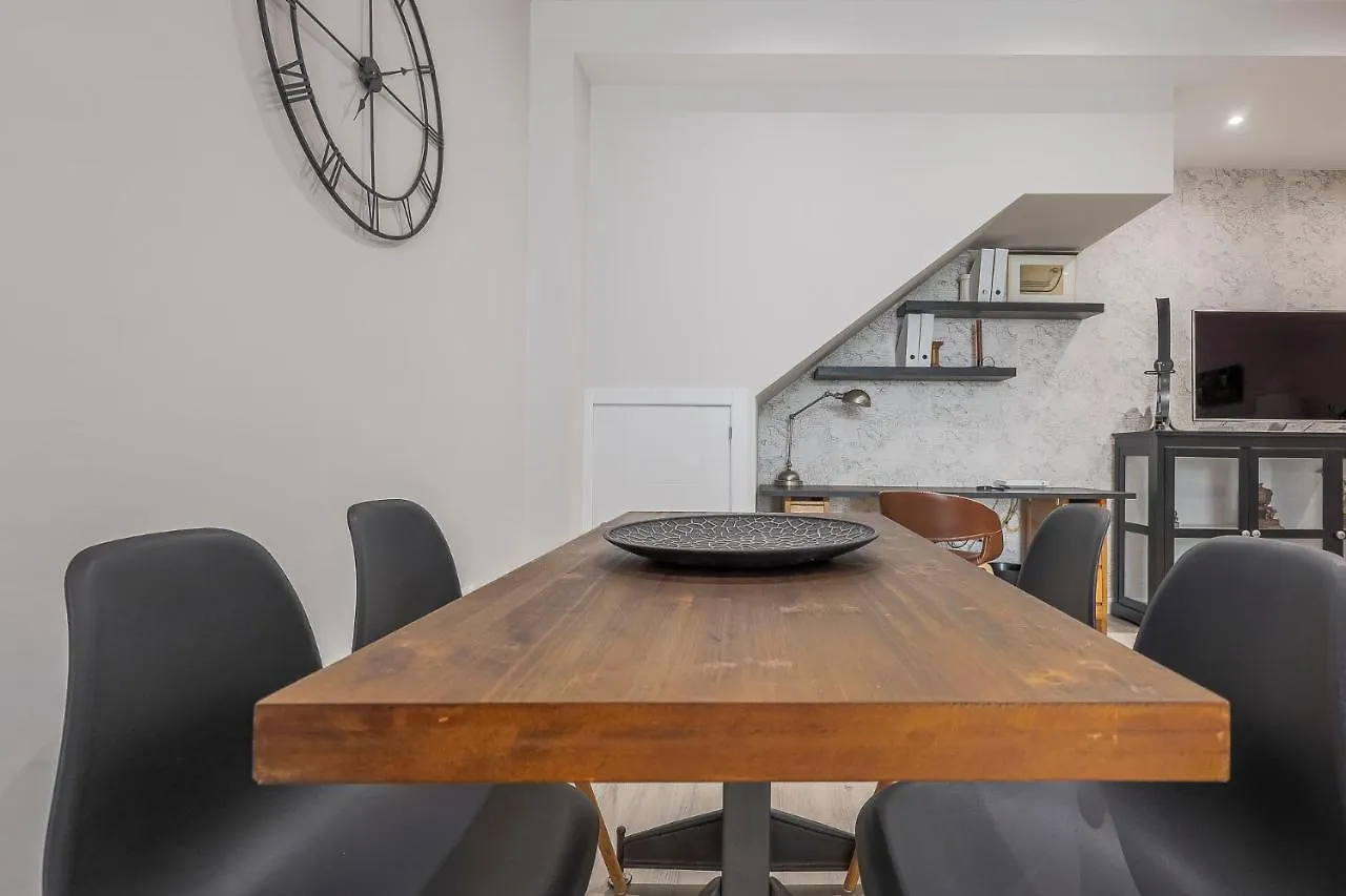 Apartment Minimalismo De Vanguardia Con Altas Calidades 1 Br Seville Spain